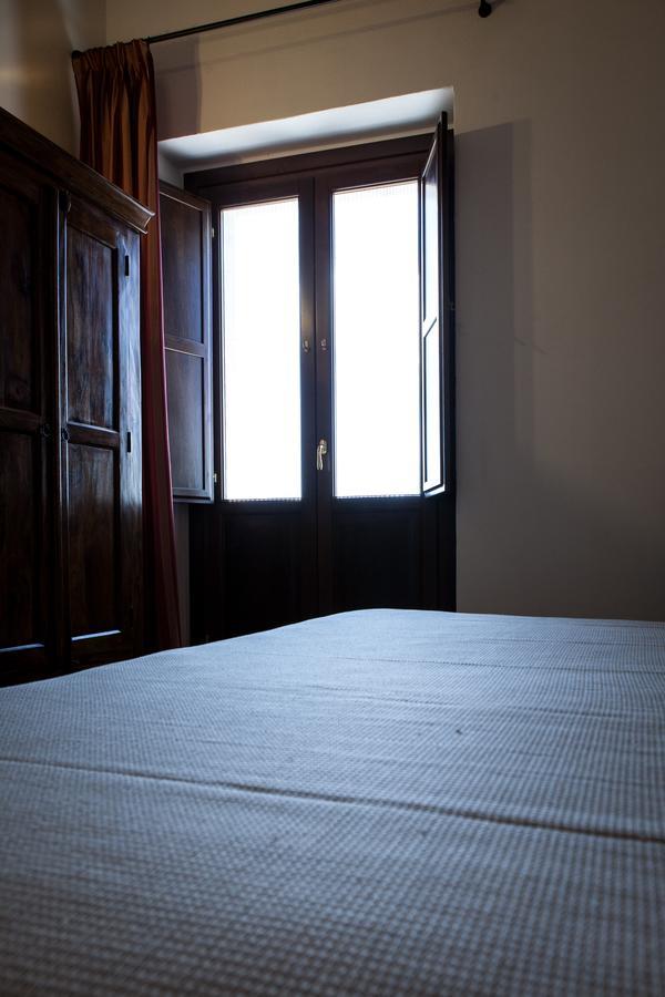 La Ferula Bed and Breakfast Scillato  Exteriör bild