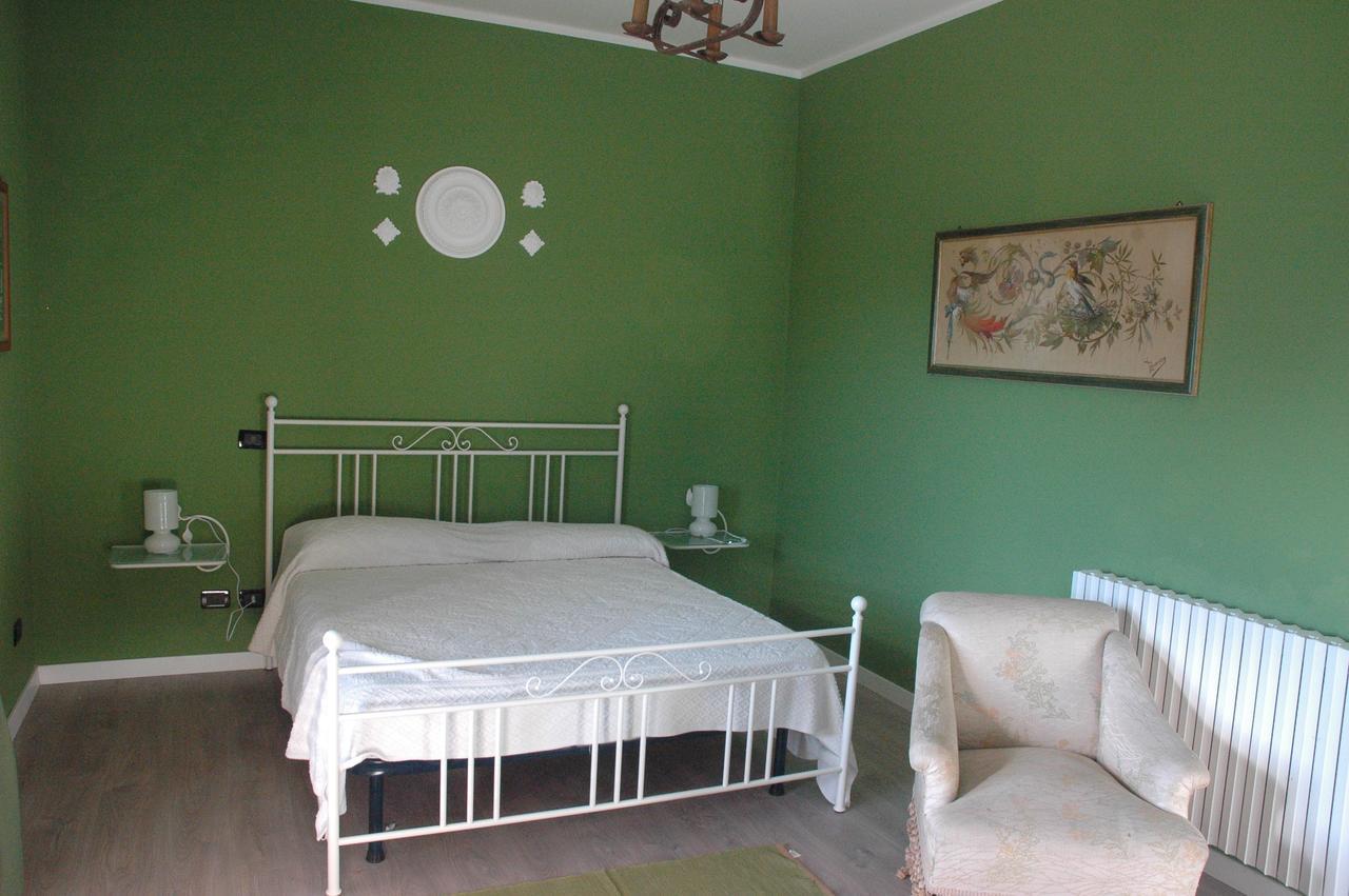 La Ferula Bed and Breakfast Scillato  Exteriör bild